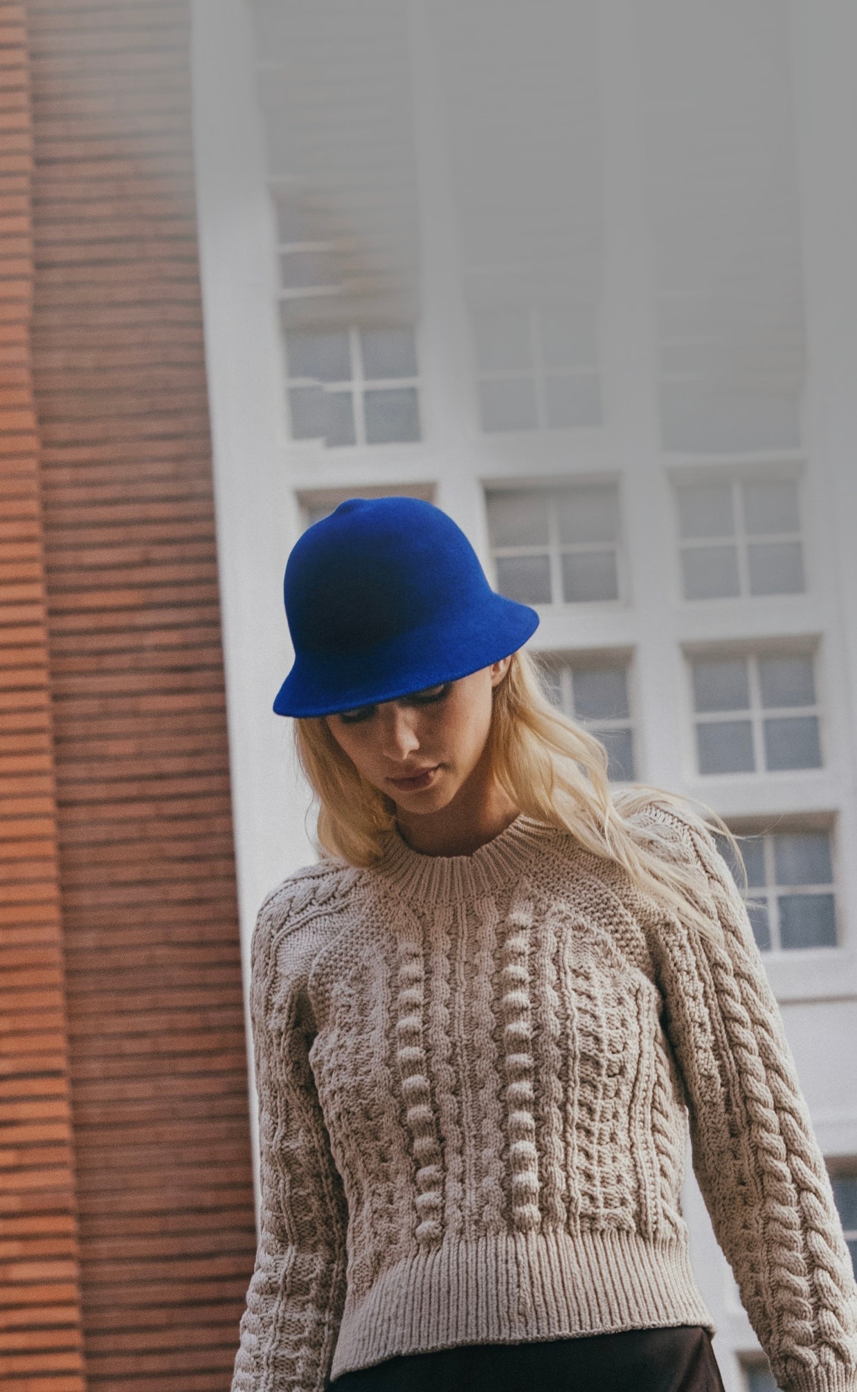 HOPPER Felt Blue