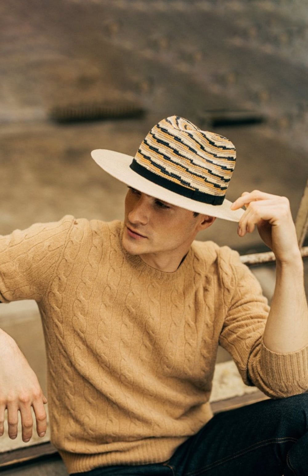 JAKE Panama Semi Crochet