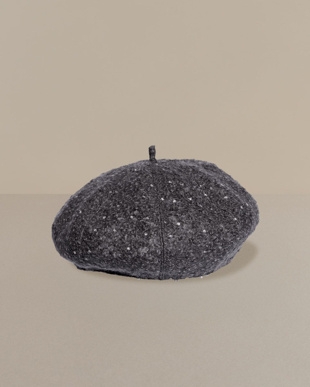 grey-bouclette-white