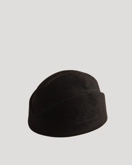 packshot black