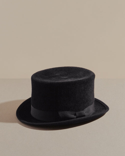 packshot black