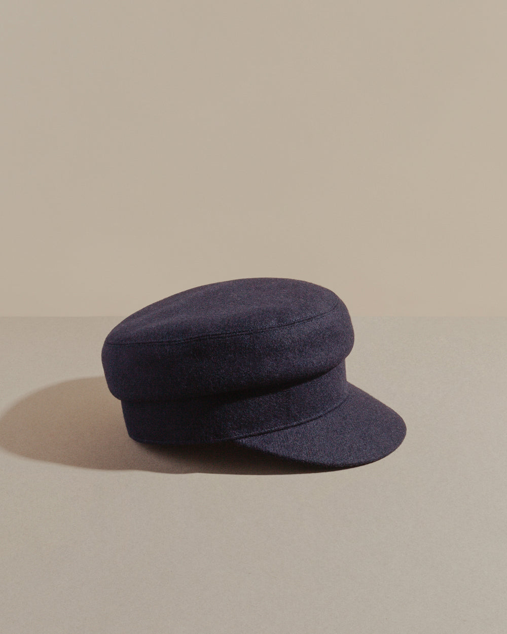 packshot navy