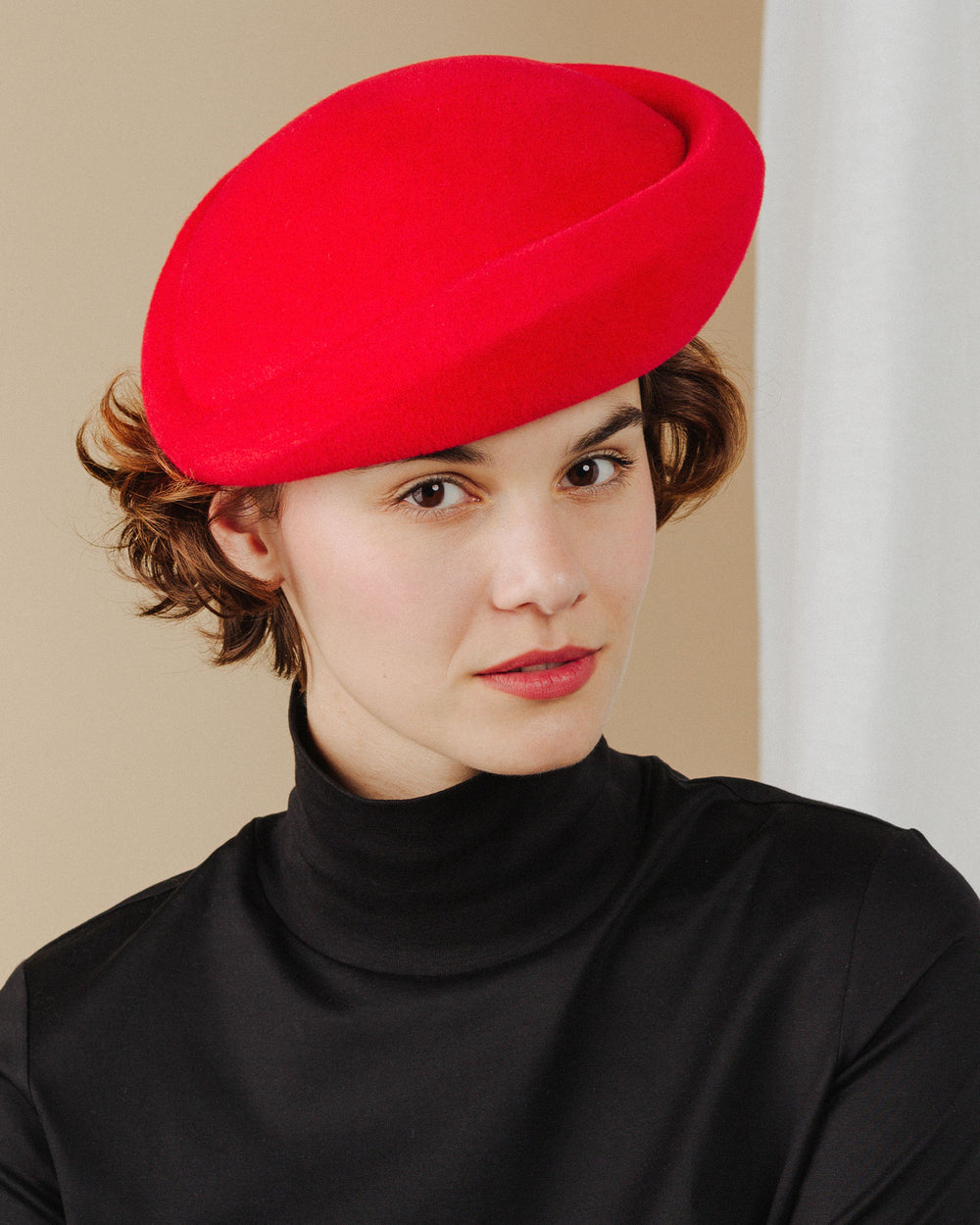 women wear red
