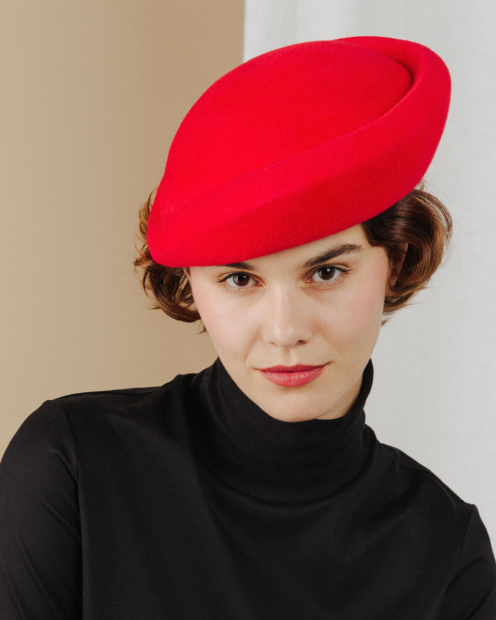 women wear red