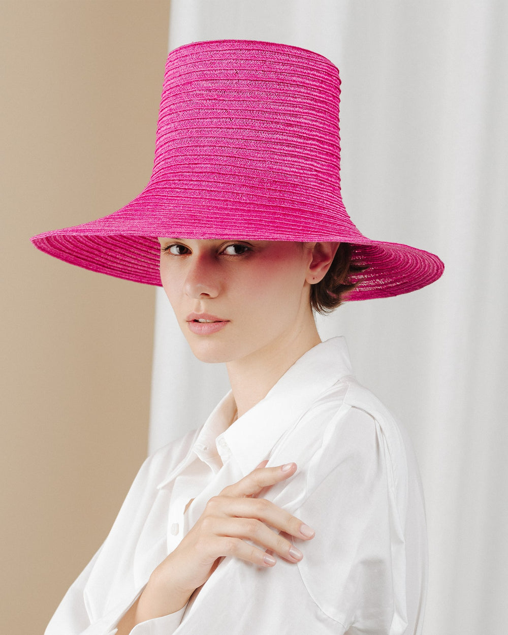 women wear sisal