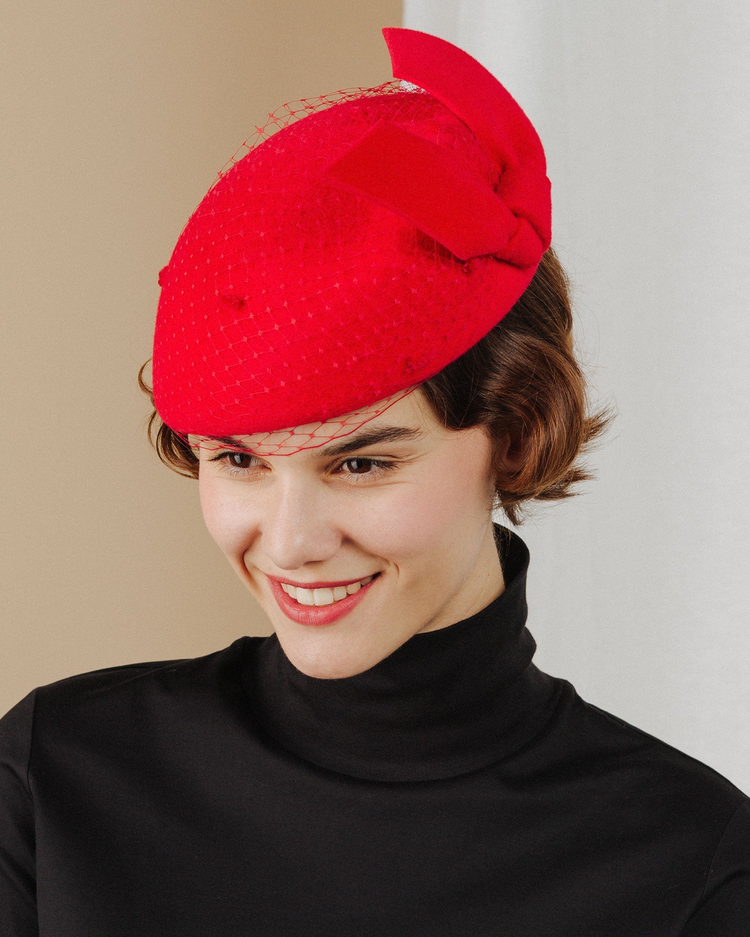 women wear red