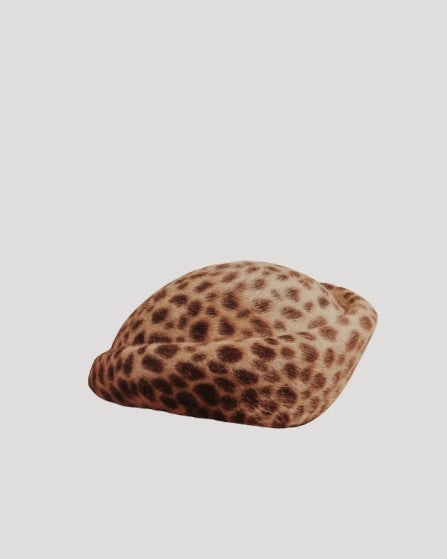 packshot leopard-print