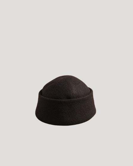 packshot black