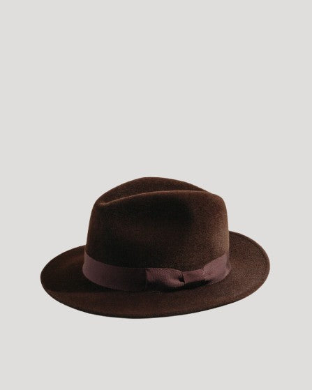 packshot brown