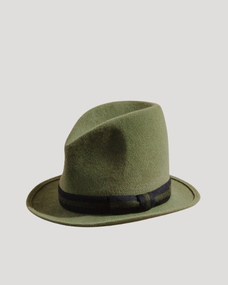 packshot sage-green