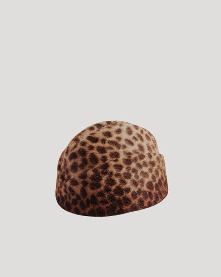 packshot leopard-print