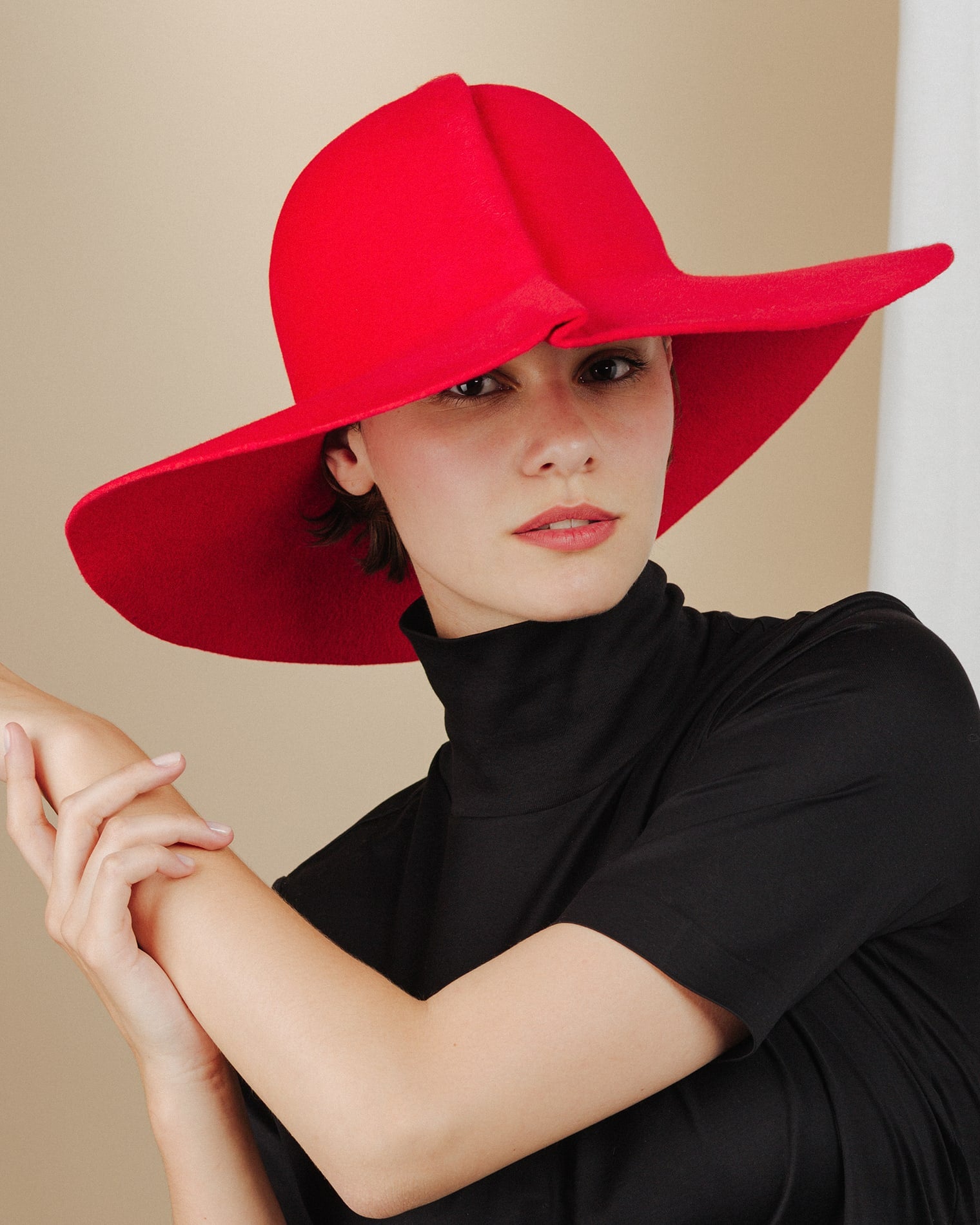 women wear red