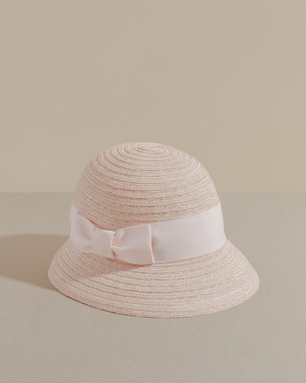 anthony peto cloche sisal